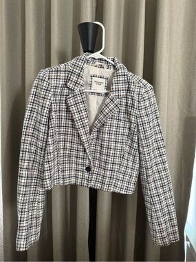 Abercrombie & Fitch Cropped Plaid Blazer Jacket - Cream & Navy